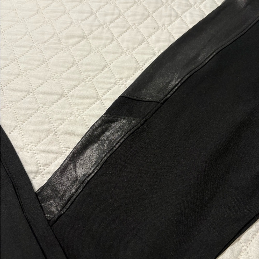 Black Spanx Leggings with Faux Leather Panels - Picture 4 of 10